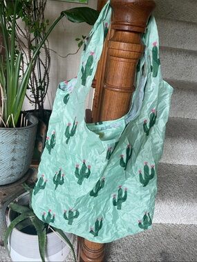 BeeGreen Packable Farmers Market Tote Bag - Mint Green Cactus Print